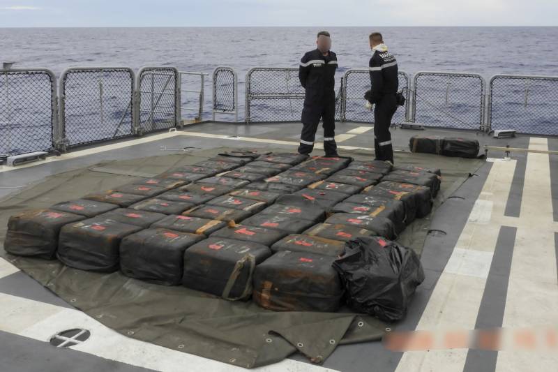 French navy seizes over 4 tonnes of cocaine in south Pacific