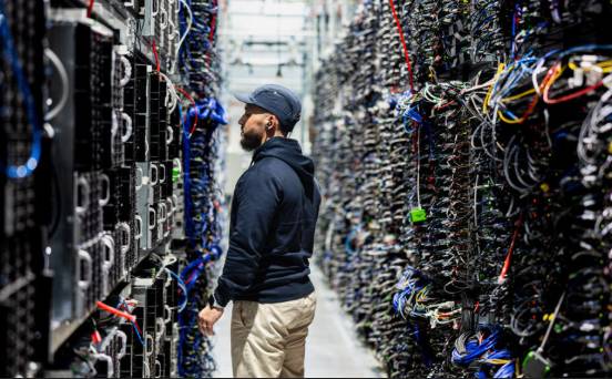 Trump fuels EU push to cut cord with US tech