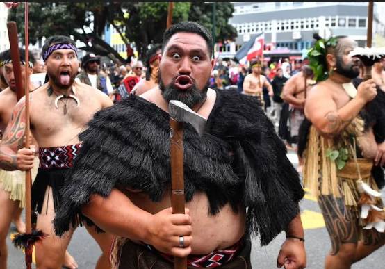 New Zealand PM heckled by Maori at national day gathering