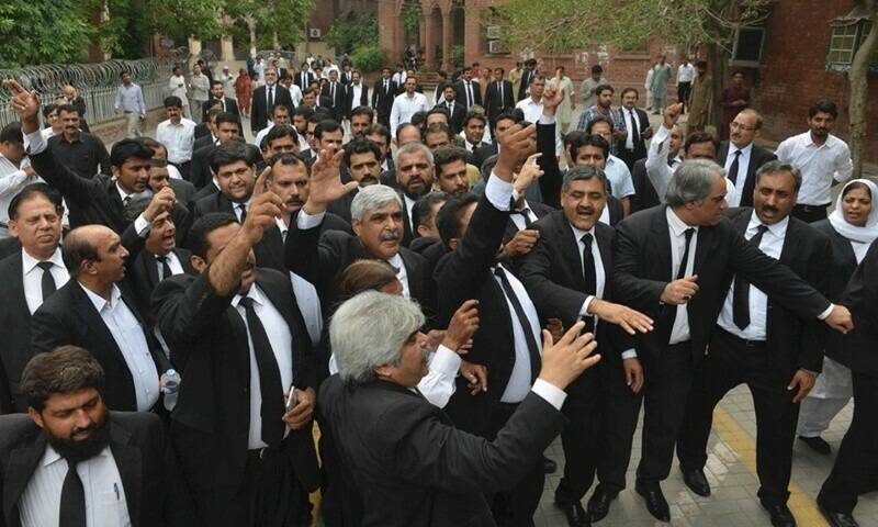Islamabad Bar Association announces strike tomorrow over terror attack