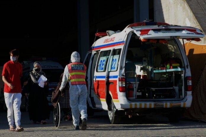 Kite-flying incidents leave five injured in Lahore