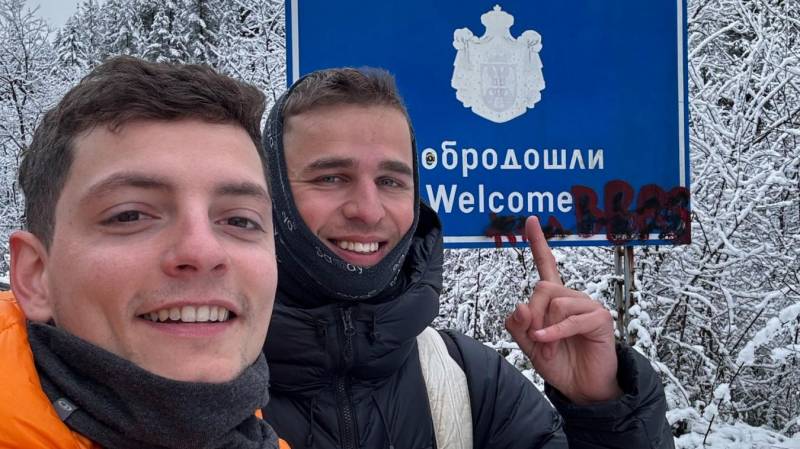 French duo finish walking from France to Shanghai after 1.5 years