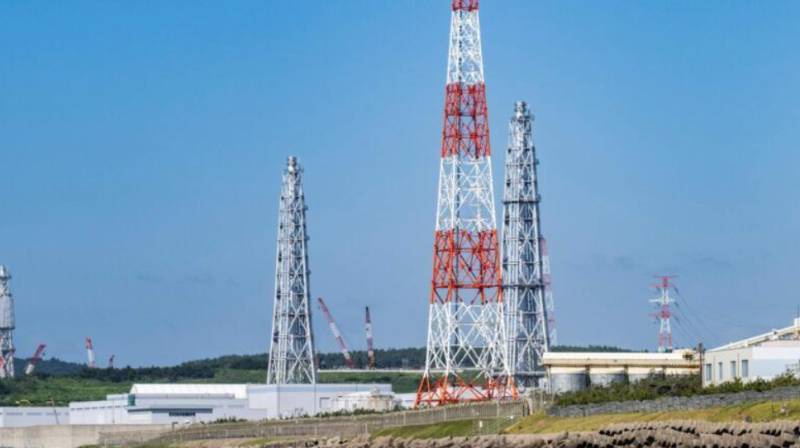Japan restarts world's biggest nuclear plant again