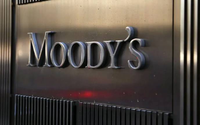 Moody’s revises Pakistan’s banking sector outlook to stable as economy recovers gradually