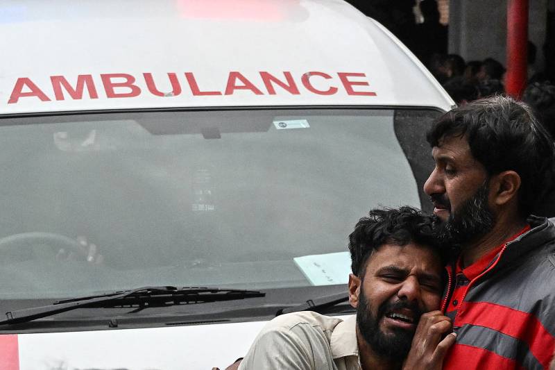 Death toll in Islamabad suicide blast rises to 34