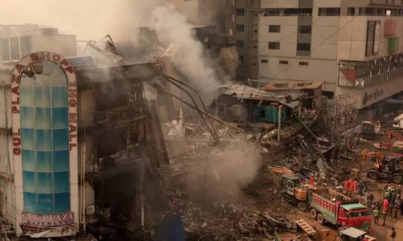 Gul Plaza tragedy: Chief Fire Officer submits reply in SHC