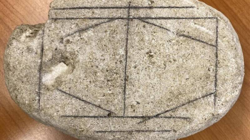 AI cracks Roman-era board game