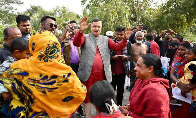 Hindu minority watchful as Bangladesh heads to polls