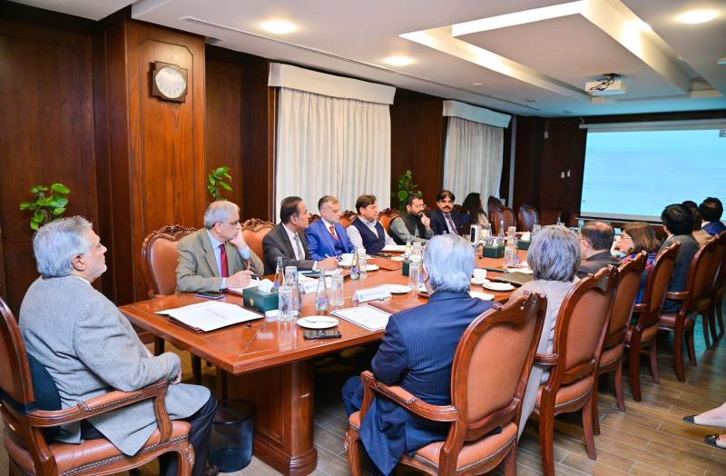 Dar reviews arrangements for 9th OIC conference on women