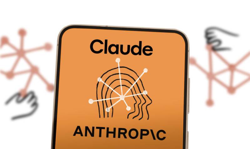 Anthropic raises $30b, valuing OpenAI rival at $380b