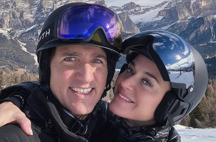 Katy Perry tours Montreal mansion after Justin Trudeau buys $3.1 million estate