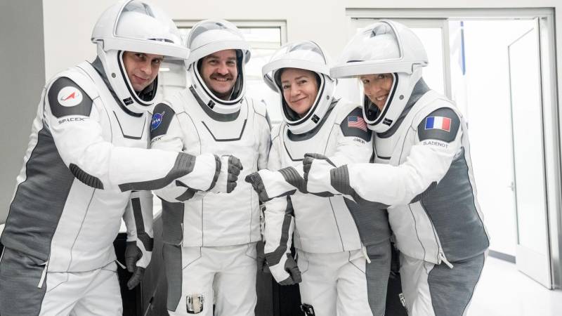 NASA crew set for flight to ISS