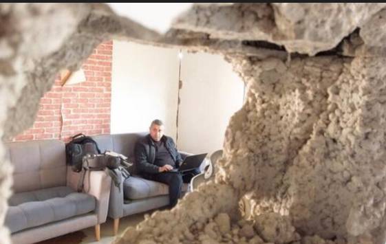 Fledgling radio station aims to be 'voice of people' in war-shattered Gaza