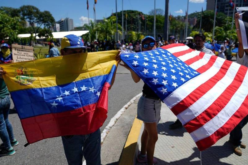 US sends more than six tons of medical supplies to Venezuela