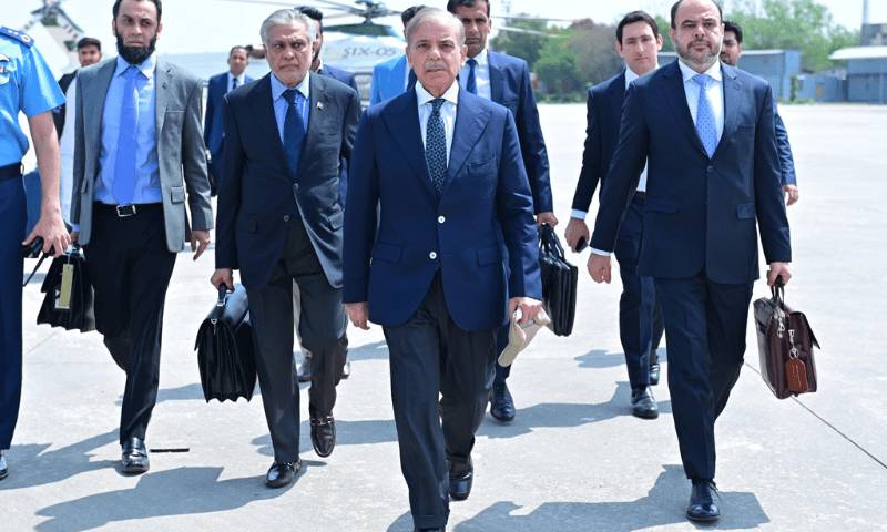 PM arrives in Vienna on two day visit