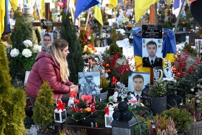 Russia's war footing may remain after Ukraine war, Latvia spy chief warns