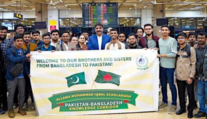 45 Bangladeshi students reach Pakistan for higher education