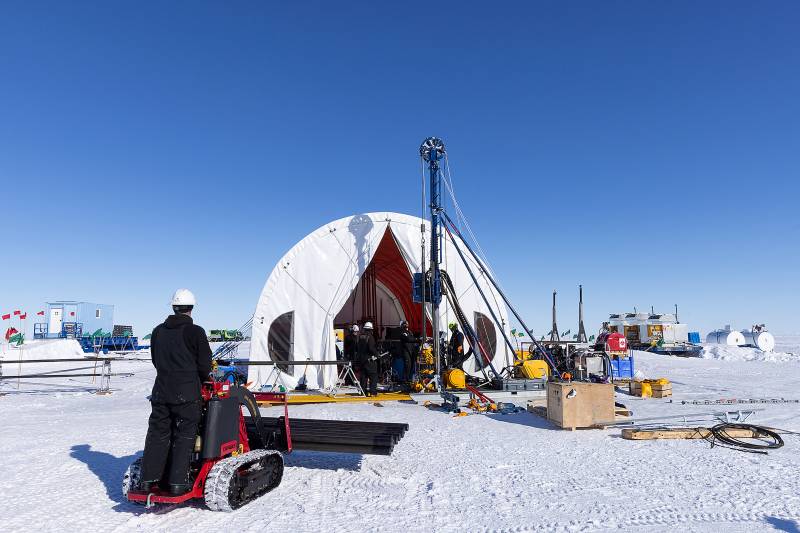 Antarctic drilling peers deep into ice shelf's past