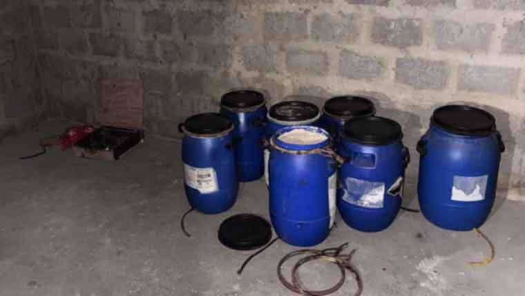 4 Indian-sponsored terrorists preparing drum-bombs eliminated in Karachi encounter