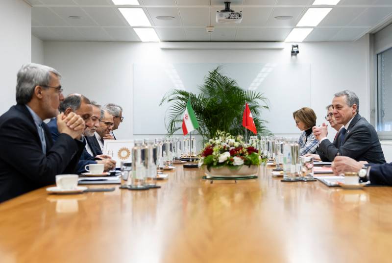 Iran upbeat after US talks but Vance says 'red lines' not met