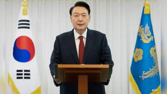 Ex-South Korea leader Yoon gets life in prison for insurrection