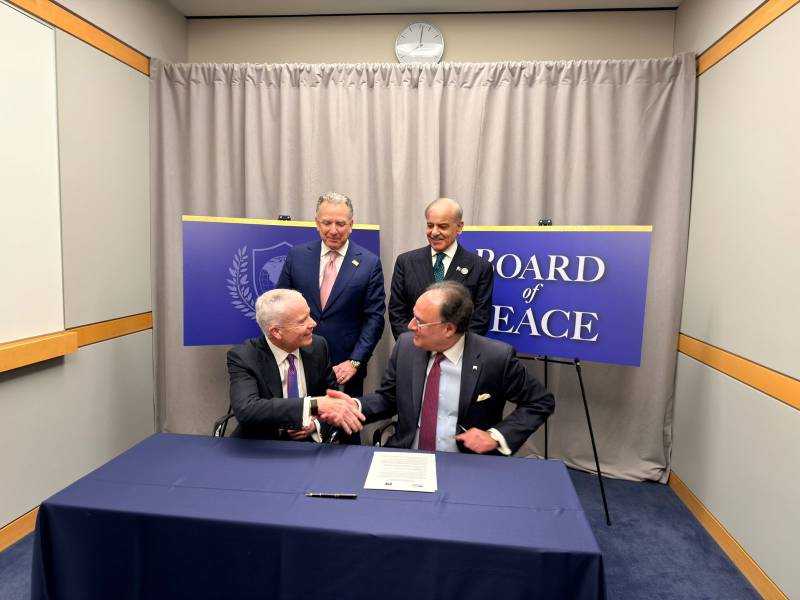 Pakistan, US sign MoU on strategic cooperation for Roosevelt Hotel redevelopment