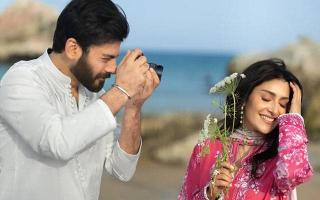 Ayeza, Fawad Khan's 'A Tale for Two' draws online attention