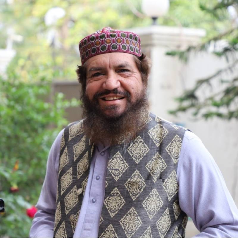 Renowned poet Syed Salman Gilani passes away