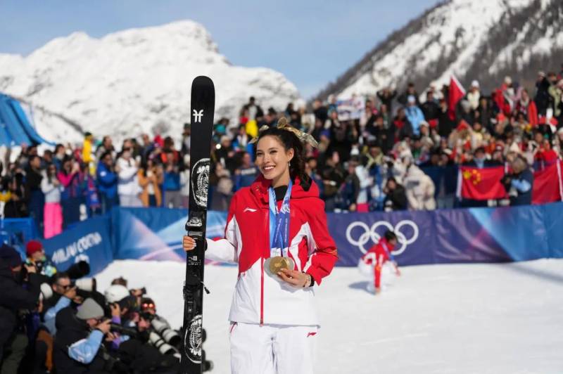 Emotional Gu makes history with Olympic freeski halfpipe gold