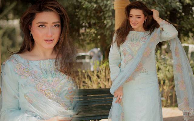 ‘Traditional charm meets glam’, Momina Iqbal slays ice-blue outfit