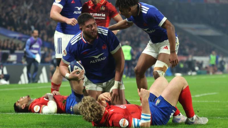 France giant Meafou capable of being 'world's best' lock