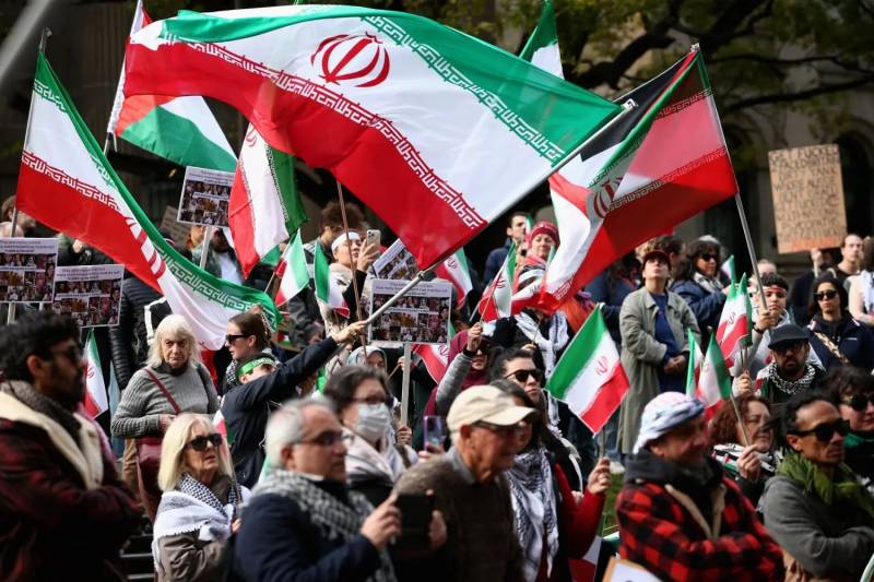 Iran would react 'ferociously' to any US attack, warns of regional conflict