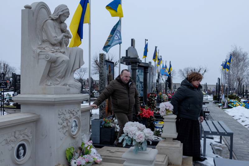 From Odesa to Bakhmut, revisiting a Ukrainian family torn by war