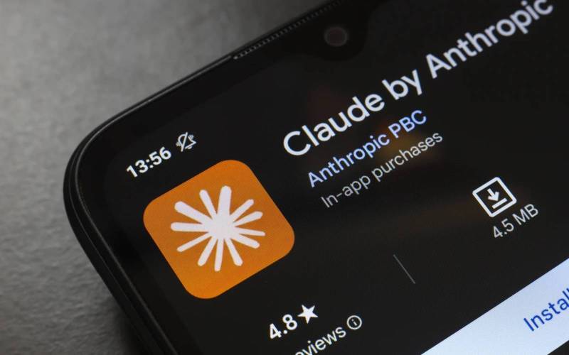 US AI giants accuse Chinese rivals of mass data theft