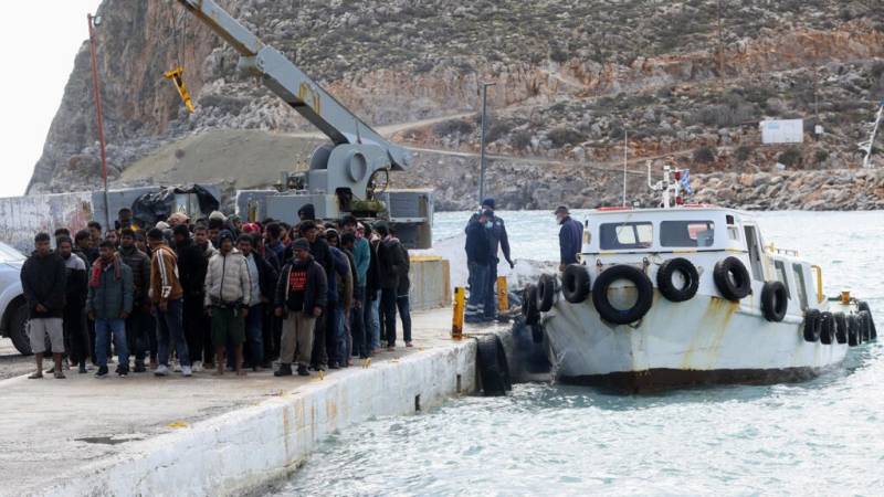 18 Egyptians missing after deadly boat capsize near Greece