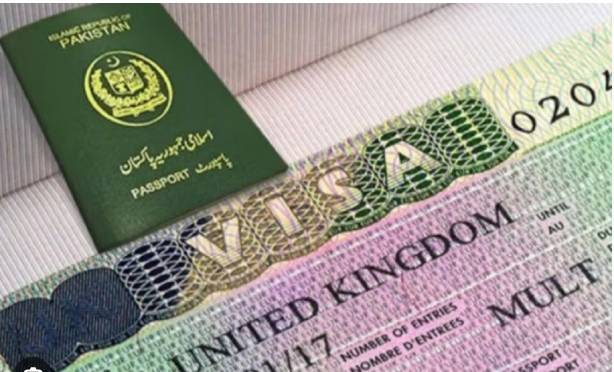 UK introduces e-visa system for Pakistani travelers
