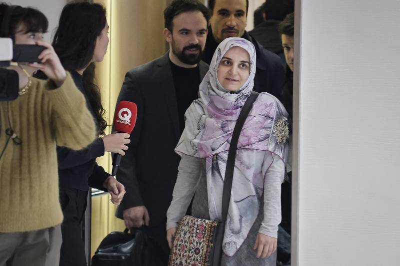 French court sentences Iranian woman to jail for justifying terrorism