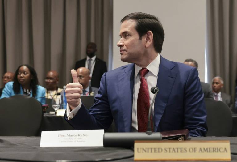 US eases Cuba oil embargo but demands 'dramatic' change