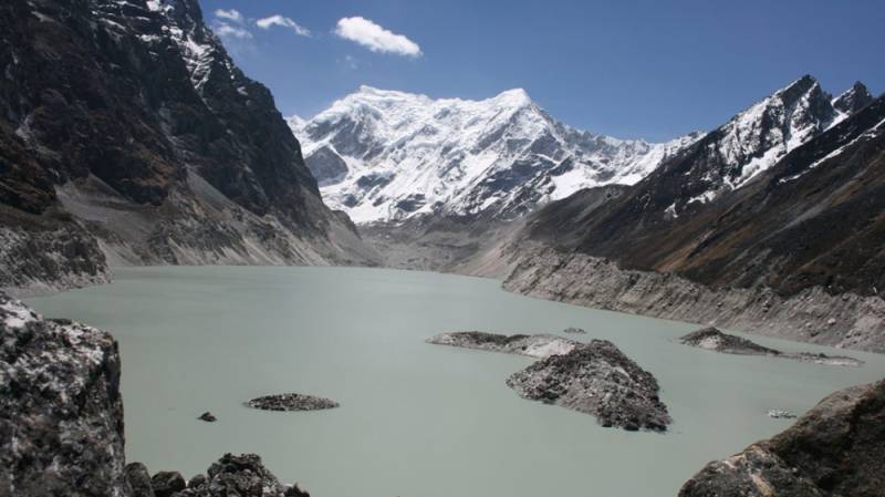 NDMA warns of early heatwave, GLOF risks in Pakistan