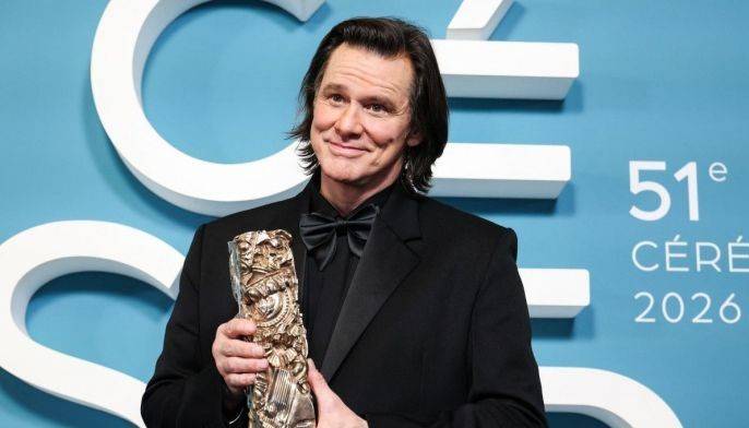 Comedy genius Carrey honoured at France's Cesar Awards