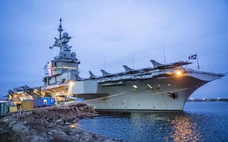Russia rejects 'absurd' claim it sent drone towards French aircraft carrier