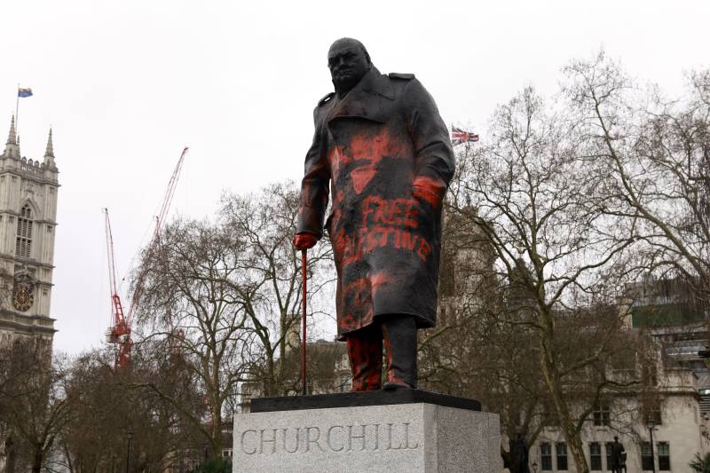 UK police arrest man after Churchill statue sprayed with graffiti