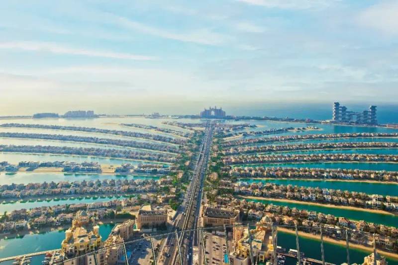 Explosion at Dubai landmark The Palm: witnesses