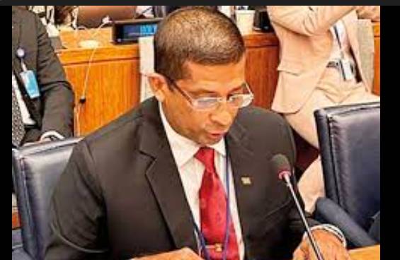 Sri Lanka detains ex-spy chief over Easter bombings