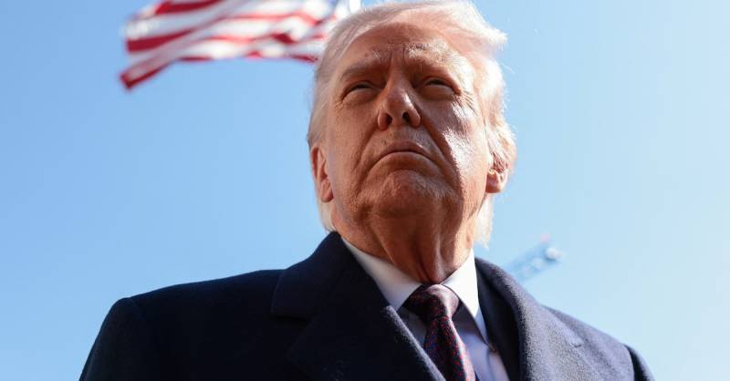 In Iran attack, Trump seeks what he foreswore -- regime change