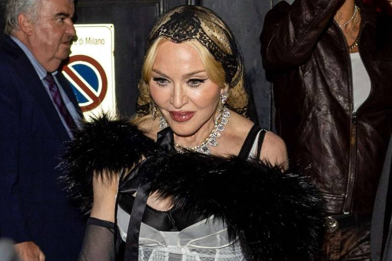 Madonna is surprise attraction at Dolce & Gabbana Milan show