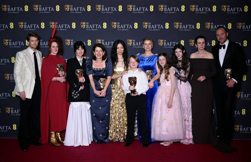 Shakespeare would have shunned streaming, 'Hamnet' team says