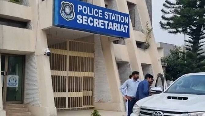 FIR filed against 48 protesters after march toward Islamabad Red Zone