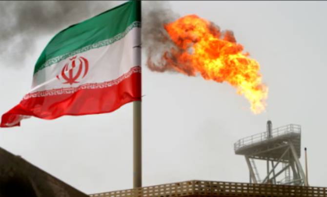 Oil prices soar, stocks drop after US attacks on Iran