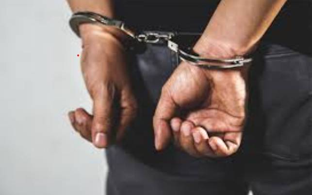Clerk arrested for threatening Municipal Corporation CEO in Rawalpindi